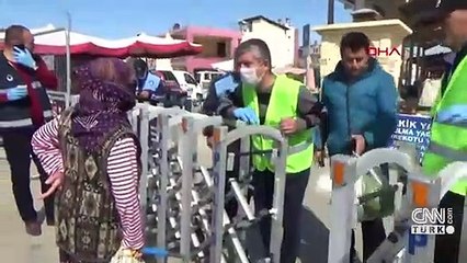 Pazarda koronavirüs denetimi