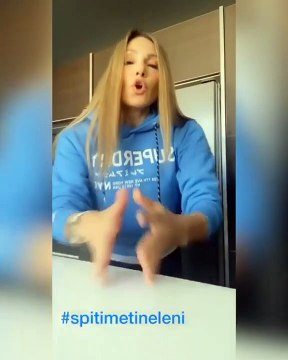 Ελένη Πετρουλάκη: Το έξυπνο μήνυμά της για το πώς θα μείνουμε υγιείς στο σπίτι