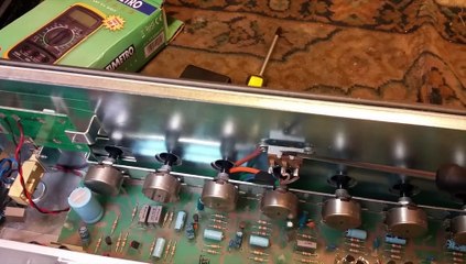 amplificatore RCF per microfoni manutenzione riparazione