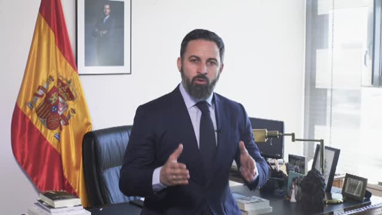 La ultraderecha pide al Gobierno que "pague las nóminas de todos los empleados y autónomos y se vaya"