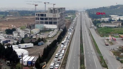 TUZLA D-100'DEKİ ARAÇ KUYRUĞU HAVADAN GÖRÜNTÜLENDİ