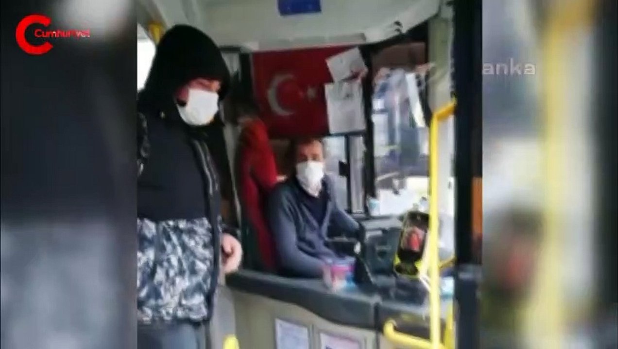 İBB toplu ulaşımda maske dağıtmaya başladı
