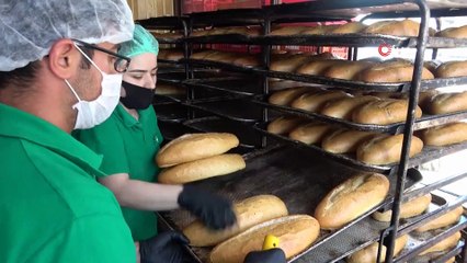 Milli dayanışma kampanyasına ücretsiz ekmekle destek verdi