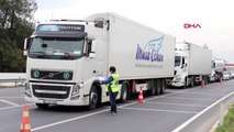 Denizli'deki 3 ayrı karayolunda koronavirüse yönelik sıkı denetim