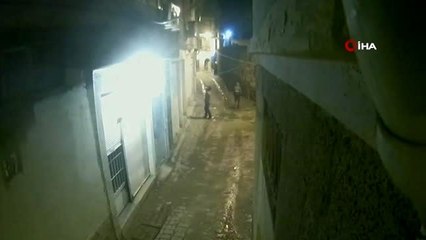 Diyarbakır'da korona virüsü fırsat bilerek hırsızlık yapan şahıslar yakalandı