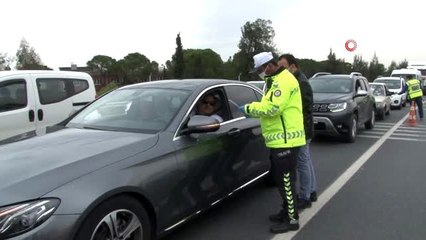 Buharkent'ten Sarayköy'e pazara giden adam geri gönderildi