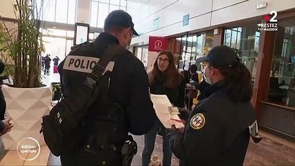 Confinement : les autorités renforcent les contrôles pour éviter les départs en vacances