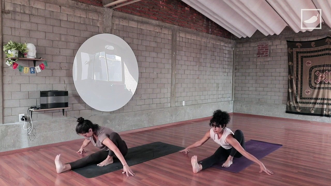 Power Flow Yoga IV