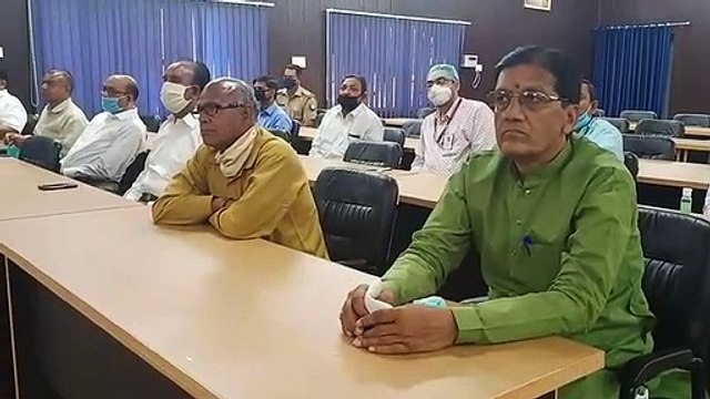 इटावा: जिलाधिकारी ने मुस्लिम समाज के साथ की मीटिंग