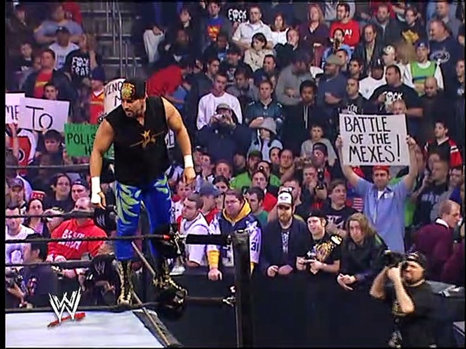 WWE Royal Rumble 2004 - Eddie Guerrero vs Chavo Guerrero - video ...