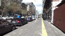 Diyarbakır'da cadde ve sokaklar boş kaldı