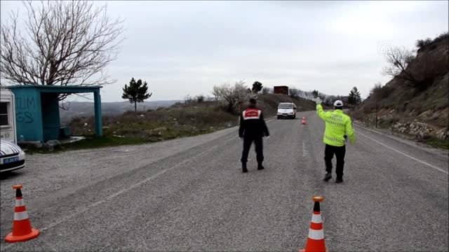 18 saatte, 1521 aracın geçişine izin verilmedi