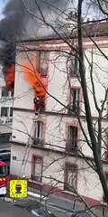 Sauvetage in extremis d'une femme dans un appartement en feu (Courbevoie)