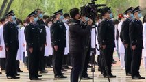 - Çin'de hayatını kaybedenler için 3 dakikalık saygı duruşu