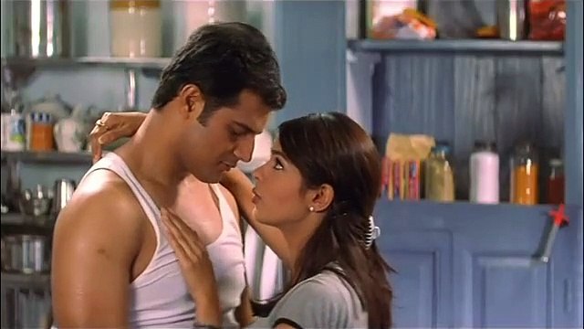 Mallika Sherawat and Himanshu Malik kissing Scene Khwahi, kissing status