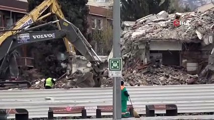 Yıkımı İnsanlar Yerine Güvercinler İzledi