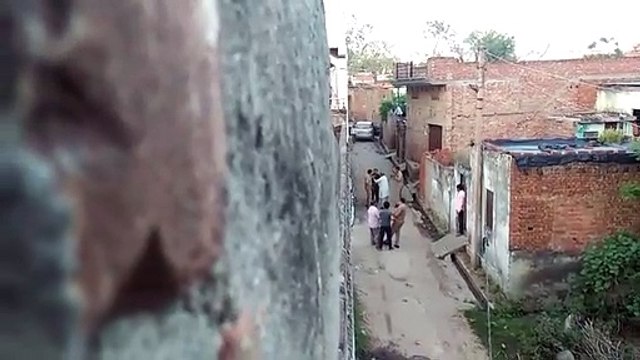 शामली मुजफ्फरनगर पुलिस को पकड़ कर पीटने का लाइव वीडियो वायरल, 5 आरोपी गिरफ्तार