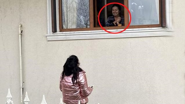 Sokağa çıkamayan Nilgün Kasapbaşoğlu'nun yardımına oyuncu Feyza Çıpa yetişti