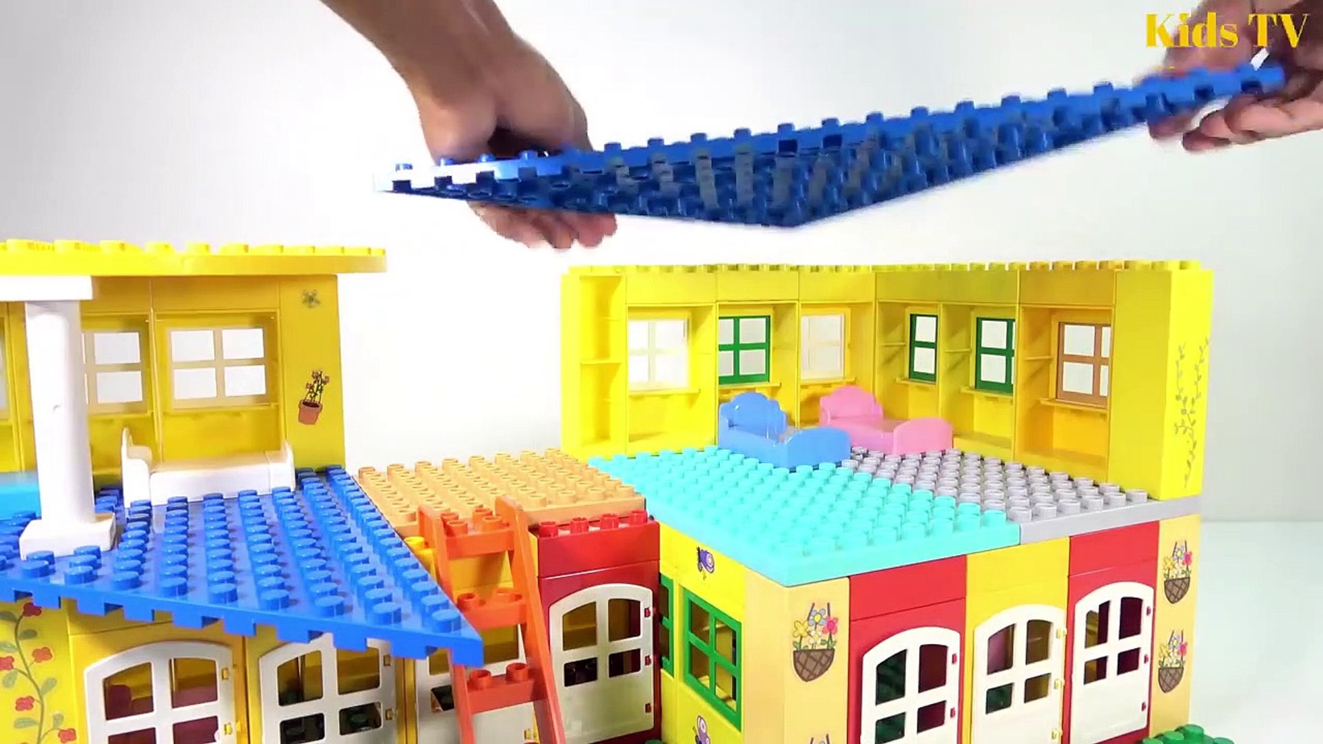 Peppa Pig Casa de Lego com Toboágua! Peppa Pig Lego House with waterslide! # peppapig #lego #peppa 