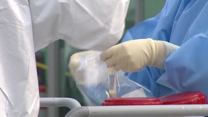 의료인 감염 잇따라...총 241명, 전체 확진자의 2.4% / YTN