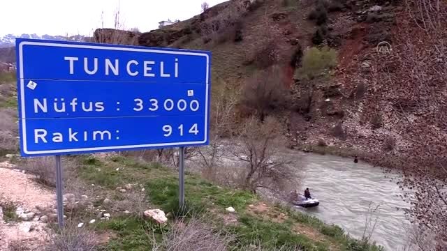 Munzur Çayı'nda akıntıda kaybolan Uzman Çavuş Güneş'i arama çalışmaları sürüyor