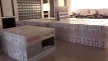 Piyasa değeri 1 milyon 250 bin lira olan televizyonları başka mağazalara satarken yakayı ele...