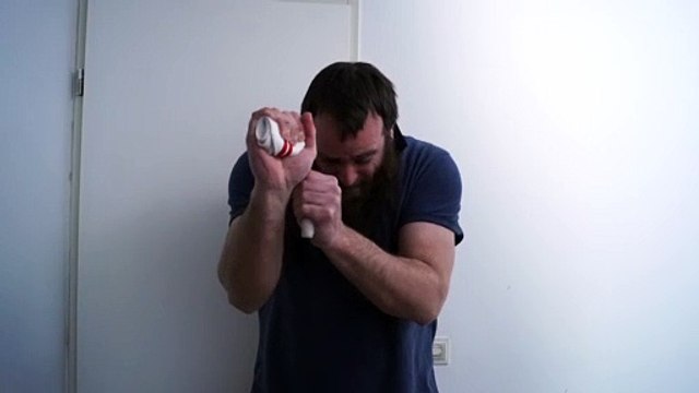 Old time strongman Bending 7 mm thick iron with wraps and barehanded