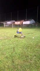 Duel en 1 contre 1 , les u15 en démo , travail technique ,tactique et athlétique !!!! le reste en image !!