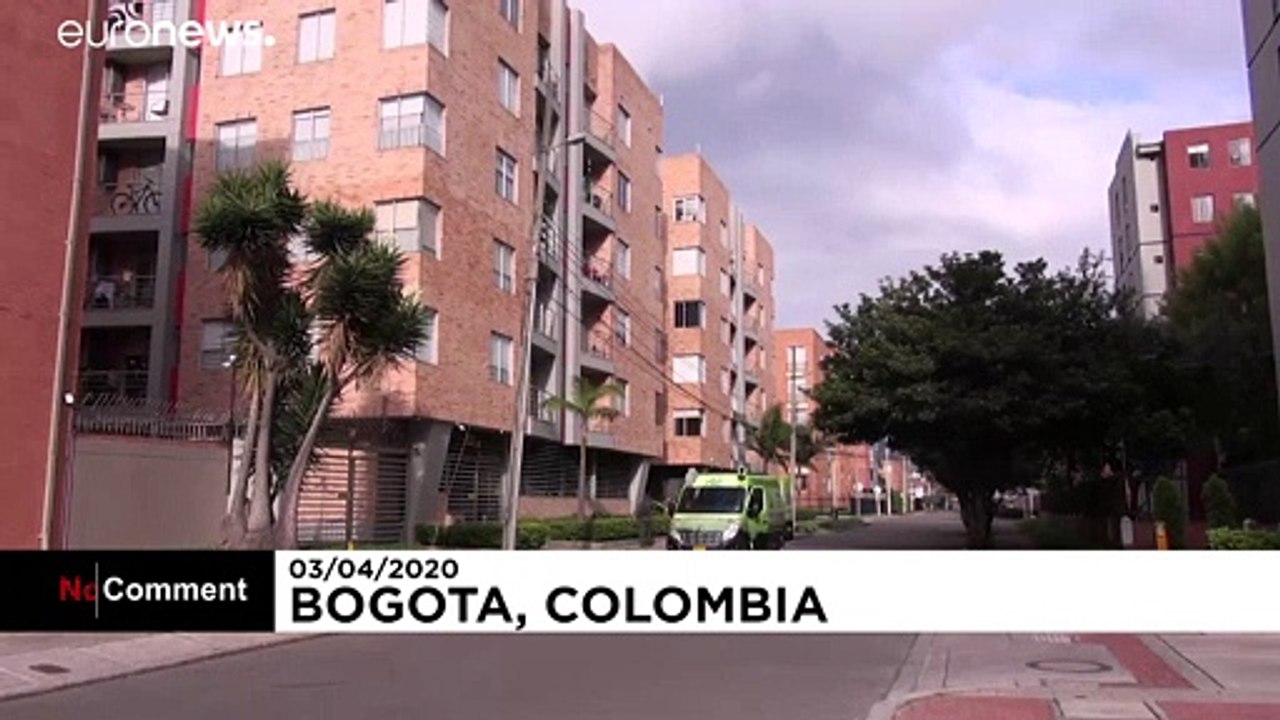 Bogotas Polizei: «Tanzt den Covid»