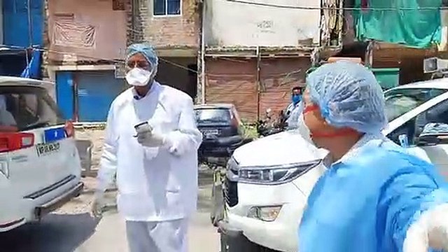 इंदौर कलेक्टर पहुंचे टाटपट्टी बाखल, 16 पॉजिटिव मरीज मिलने बाद अब सील होगा इलाका
