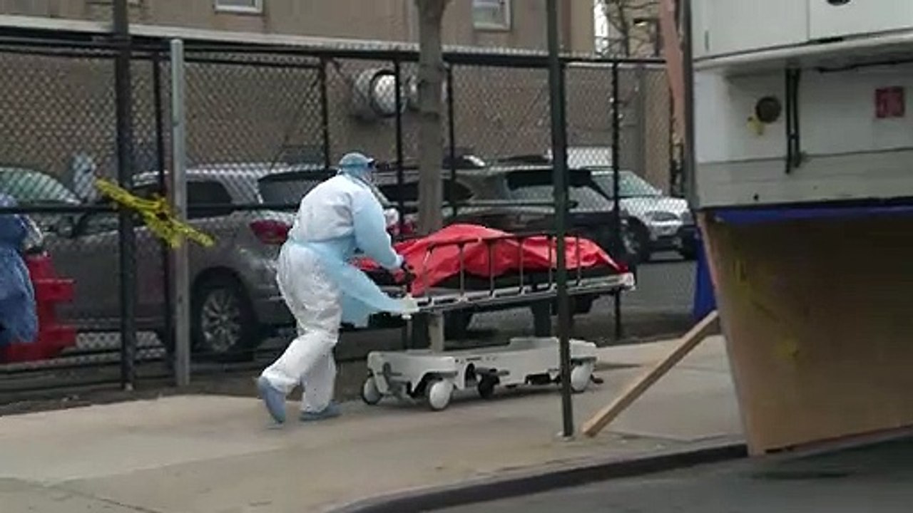 Corona-Pandemie: New York lagert Leichen in Kühllastern