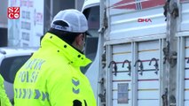 Tuzla'da İstanbul'a giriş-çıkış denetimi; uzun araç kuyruğu oluştu