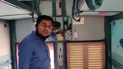 Hindistan'da tren vagonları karantina hastaneye çevrildi