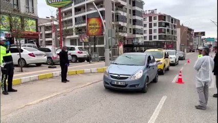 Vali Sonel, Kovid-19 karşı trafikte alınan tedbirleri denetledi