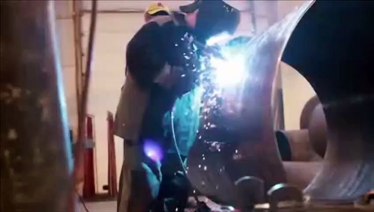 Handwerker gesucht? Jetzt kostenlos den richtigen Handwerker finden mit Handwerkheroes - Deutschlands fairstem Handwerkerportal!