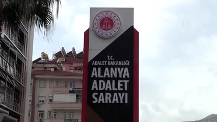 Alanya'da sit alanında kaçak kazı yapan 4 kişi yakalandı