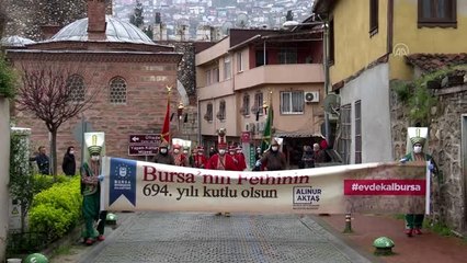 Bursa'nın fethinin 694'üncü yıl dönümü mehter geçişiyle kutlandı