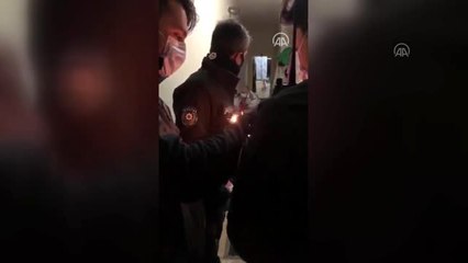 Polis amcalarından minik Rıdvan'a doğum günü sürprizi