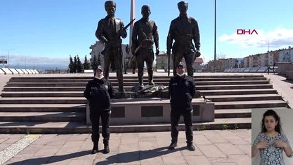 BALIKESİR Burhaniye'de emniyetten işaret diliyle 'evde kal' klibi