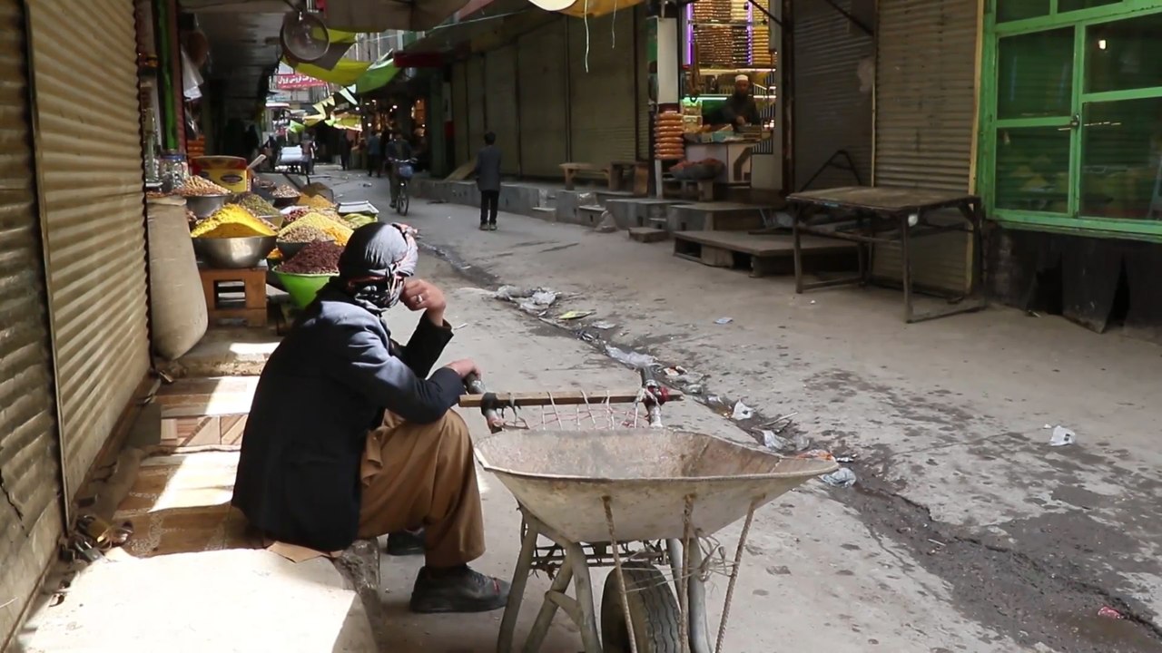 Coronavirus lockdown in Afghan capital Kabul only adds to concerns about poverty and hunger