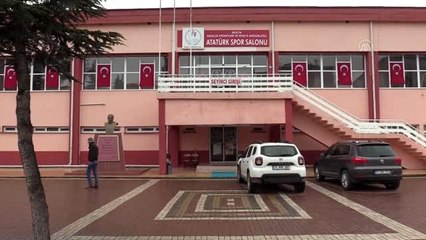Spor salonu maske üretim atölyesine dönüştürüldü