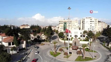 Hataylılar yasağa uydu, sokaklar sakin kaldı