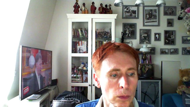 Wiwi égratigne la fille que j'aime de Sir Pathetik