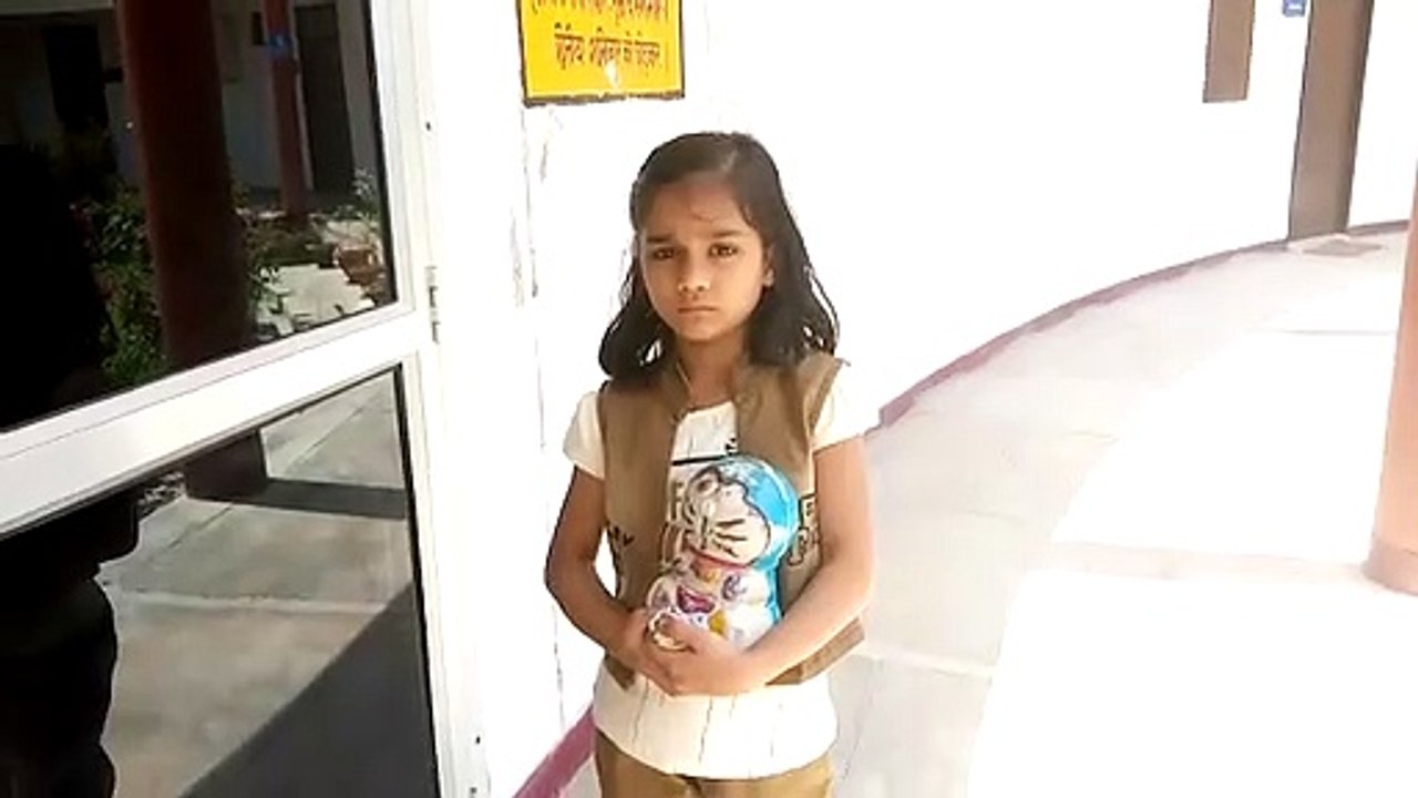 बाराबंकी: कोरोना की जंग में बच्चे आए सामने, छात...