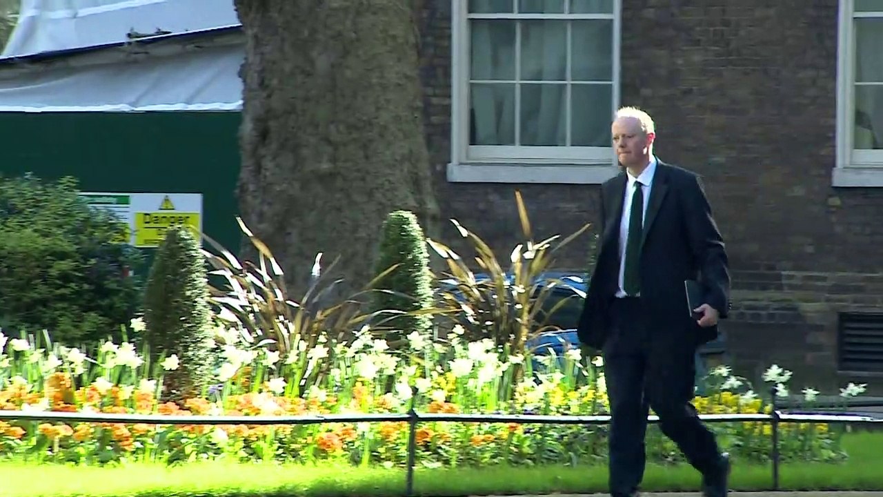Chris Whitty visits Downing Street after self-i...