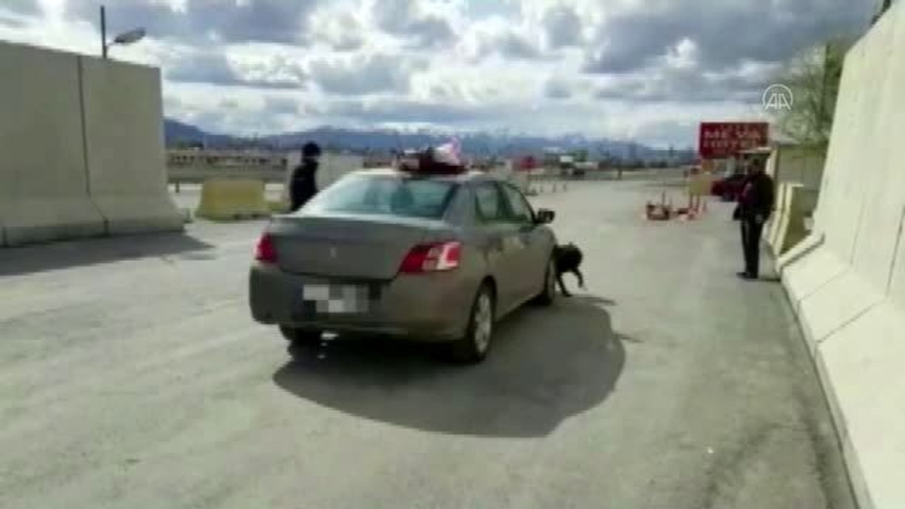 Uyuşturucu ticareti yaptıkları iddiasıyla 3 zanlı tutuklandı