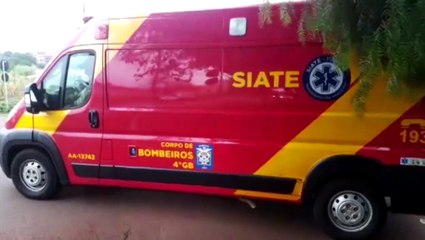 Ciclista fica ferida em acidente com carro no Santo Onofre