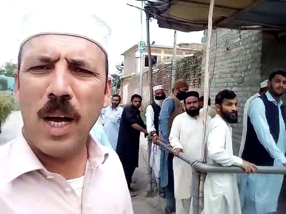 Charsadda: Awami Masail ke Hal Keleye Zelli Entezamia ke Darwaze Band hain.