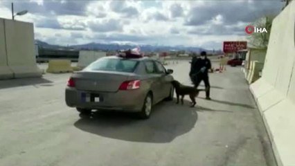 Erzincan'da 938,83 gram eroin ile 2,1 kilogram metamfetamin ele geçirildi