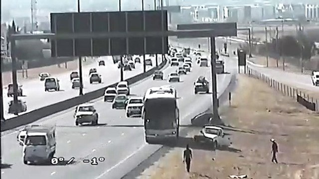 Un conducteur de bus oublie de mettre le frein à main.